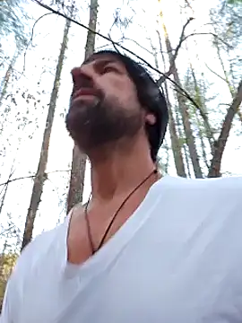 Snapshot of sinful_silvio chatting on 12/31/24, 09:28 sinful silvio online show from 12/31/24, 09:28