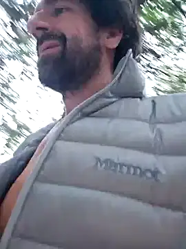 Snapshot of sinful_silvio chatting on 01/17/25, 10:01 sinful silvio online show from 01/17/25, 10:01