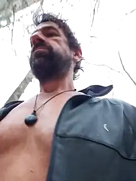 Snapshot of sinful_silvio chatting on 03/07/25, 11:27 sinful silvio online show from 03/07/25, 11:27