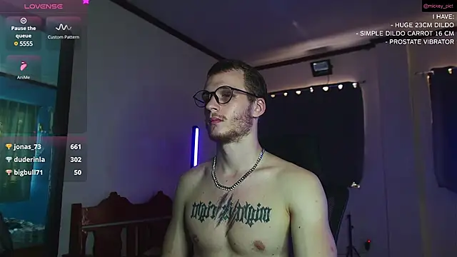 mickeypict online show from 12/05/24, 06:21