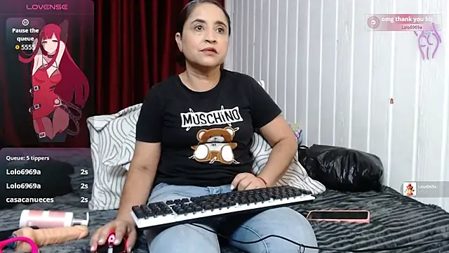 Yaya    11 online show from 04/30/26, 11:09