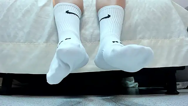 SophieHarris  online show from 02/03/25, 10:54