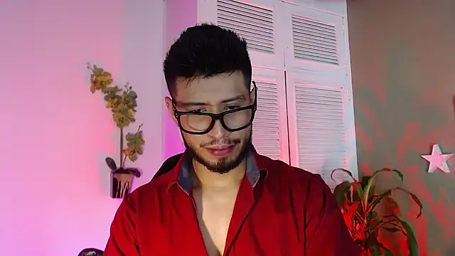 Colby brown03 online show from 12/04/25, 07:44