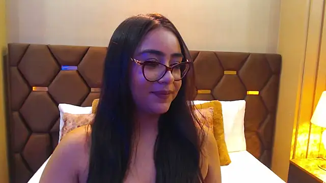 Snapshot of DevonPiers chatting on 12/11/24, 03:05 DevonPiers online show from 12/11/24, 03:05