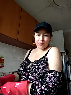 sussy 185 online show from 03/18/25, 02:59