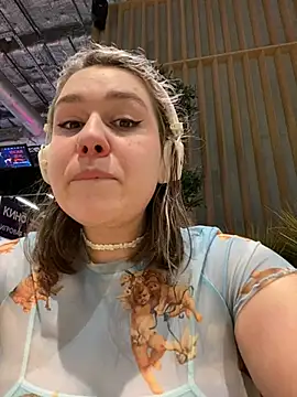 SuzieMurray online show from 02/21/25, 11:11