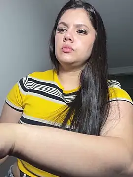 kimberlyhills1 online show from 02/02/25, 04:26