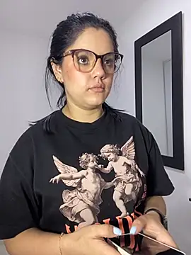 kimberlyhills1 online show from 10/12/25, 06:12