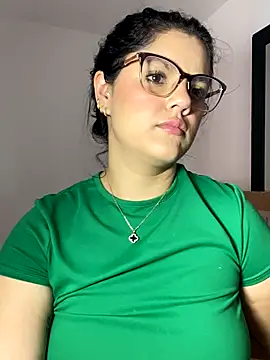 kimberlyhills1 online show from 10/21/25, 07:36