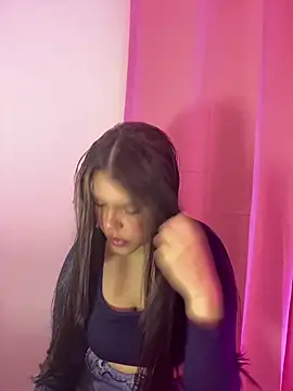 kimberlyhills1 online show from 12/18/25, 08:26