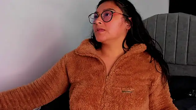 Snapshot of lorymoon chatting on 12/27/24, 01:22 lorymoon online show from 12/27/24, 01:22