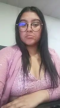 Snapshot of lorymoon chatting on 12/16/25, 02:27 lorymoon online show from 12/16/25, 02:27