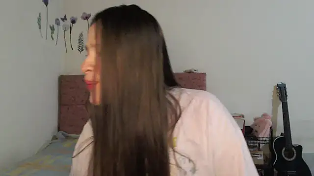Snapshot of Serenity chatting on 04/26/26, 11:24 Serenity online show from 04/26/26, 11:24