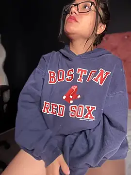 Im Little online show from 02/22/25, 06:50