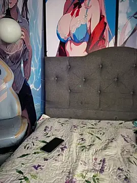 Im Little online show from 04/29/26, 02:59