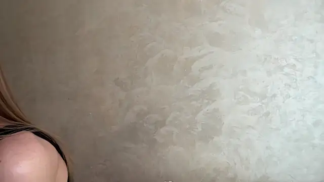 CaitlinaJayne23 online show from 05/01/26, 03:49