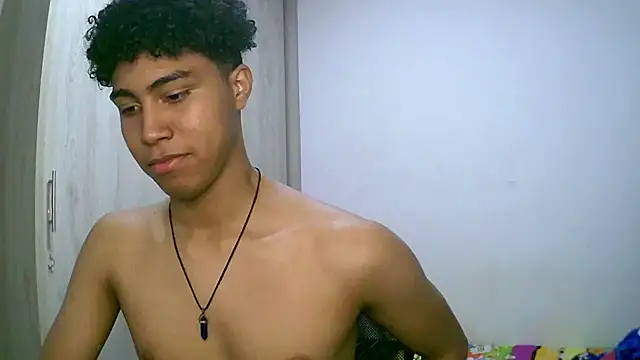 sexy diamante  online show from 11/06/25, 01:50