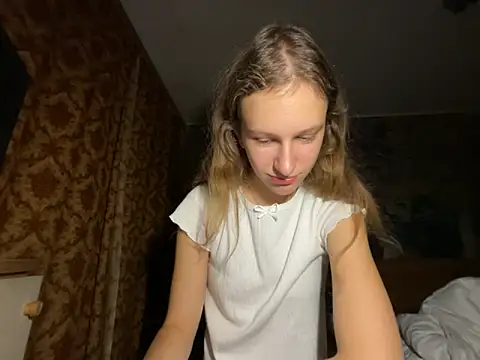 Eva Angel3 online show from 09/16/25, 06:20