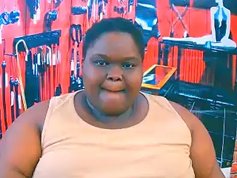 EbonyHotBuns online show from 10/29/25, 09:33