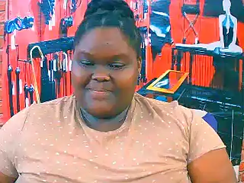 EbonyHotBuns online show from 11/17/25, 10:26