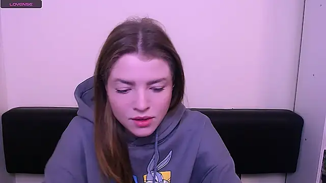 Snapshot of MissOliviaa_ chatting on 01/21/25, 07:58 MissOliviaa  online show from 01/21/25, 07:58