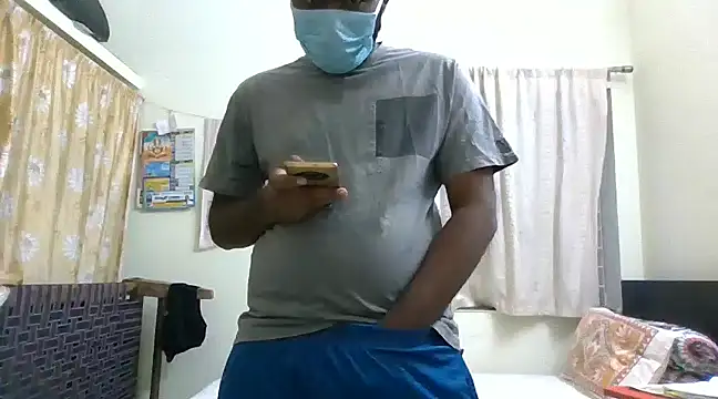 Snapshot of nick05inch chatting on 01/29/25, 12:45 nick05inch online show from 01/29/25, 12:45