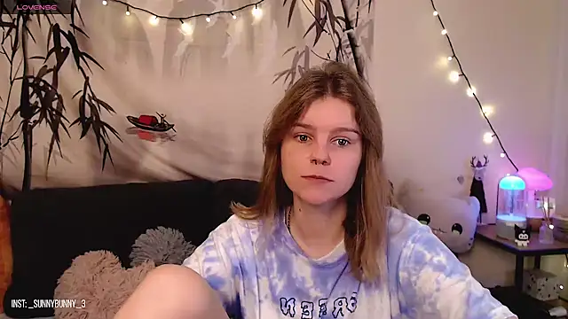 Snapshot of Moona_xx chatting on 12/05/24, 10:34 Moona xx online show from 12/05/24, 10:34