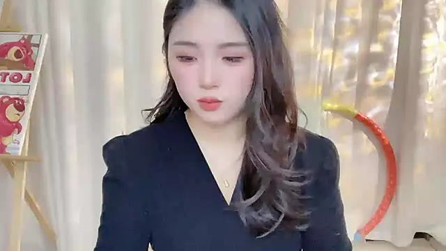 Snapshot of SU__SU chatting on 01/30/25, 01:10 SU SU online show from 01/30/25, 01:10