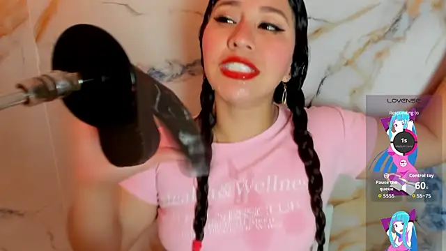 hade cute online show from 05/04/26, 03:19