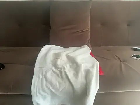 Snapshot of heartqqute26 chatting on 02/16/26, 08:10 heartqqute26 online show from 02/16/26, 08:10