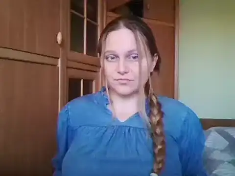 Evasapples online show from 12/13/24, 01:01