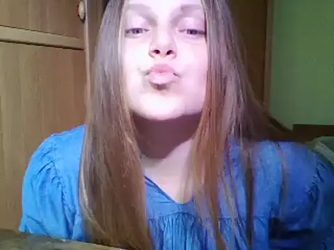 Evasapples online show from 12/13/24, 04:05