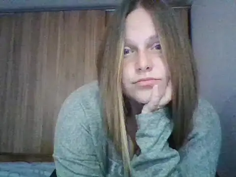 Evasapples online show from 03/07/25, 08:55