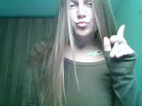 Evasapples online show from 09/14/25, 12:15