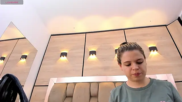 Snapshot of dorothy_vegga chatting on 01/08/26, 04:15 dorothy vegga online show from 01/08/26, 04:15