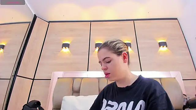 Snapshot of dorothy_vegga chatting on 01/16/26, 02:26 dorothy vegga online show from 01/16/26, 02:26