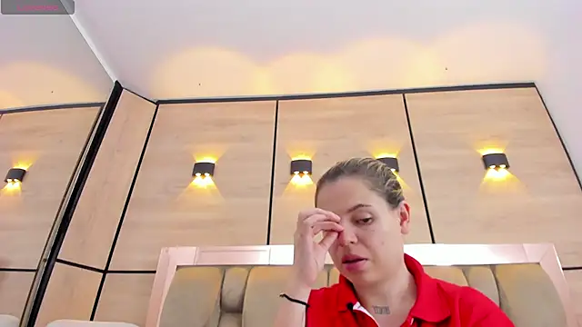 Snapshot of dorothy_vegga chatting on 02/04/26, 04:29 dorothy vegga online show from 02/04/26, 04:29