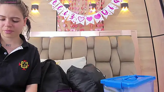 Snapshot of dorothy_vegga chatting on 02/11/26, 03:33 dorothy vegga online show from 02/11/26, 03:33