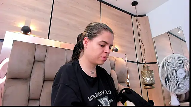 Snapshot of dorothy_vegga chatting on 02/24/26, 02:53 dorothy vegga online show from 02/24/26, 02:53