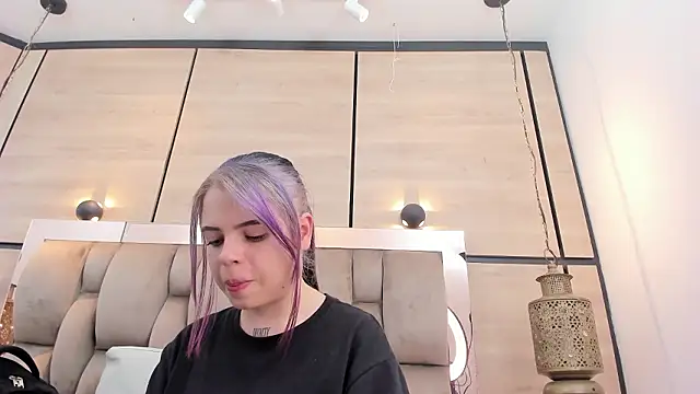 Snapshot of dorothy_vegga chatting on 03/03/26, 03:23 dorothy vegga online show from 03/03/26, 03:23