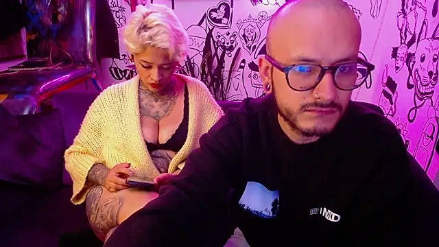 Snapshot of tatouagendecouple chatting on 01/30/25, 05:30 tatouagendecouple online show from 01/30/25, 05:30