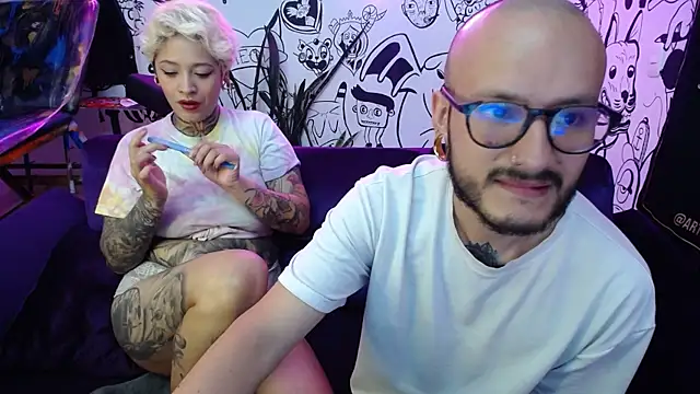 Snapshot of tatouagendecouple chatting on 02/06/25, 01:21 tatouagendecouple online show from 02/06/25, 01:21