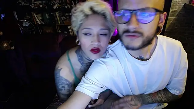 Snapshot of tatouagendecouple chatting on 02/06/25, 11:15 tatouagendecouple online show from 02/06/25, 11:15
