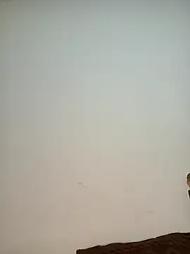 Snapshot of Sahar_sexy chatting on 02/07/25, 05:29 Sahar sexy online show from 02/07/25, 05:29