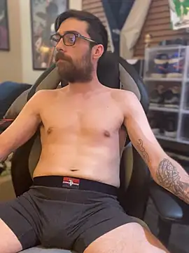 Snapshot of slutty_guy12 chatting on 01/30/25, 02:49 slutty guy12 online show from 01/30/25, 02:49