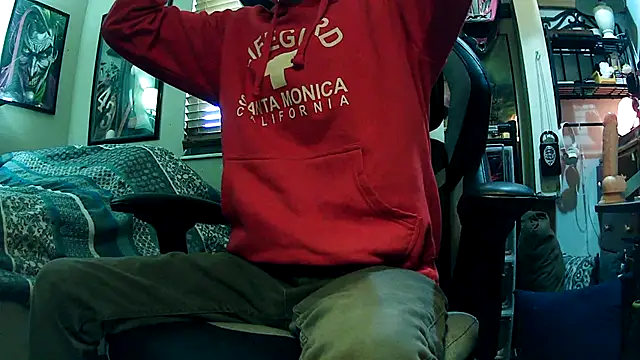 Snapshot of slutty_guy12 chatting on 02/27/25, 04:21 slutty guy12 online show from 02/27/25, 04:21