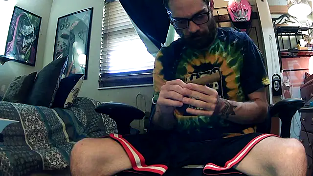 Snapshot of slutty_guy12 chatting on 02/28/25, 05:48 slutty guy12 online show from 02/28/25, 05:48