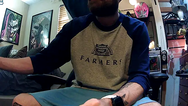 Snapshot of slutty_guy12 chatting on 03/12/25, 09:24 slutty guy12 online show from 03/12/25, 09:24