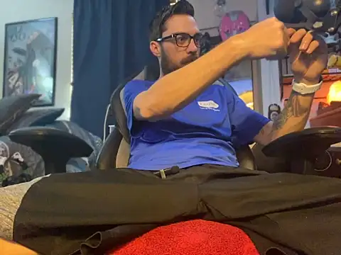 Snapshot of slutty_guy12 chatting on 03/13/25, 09:48 slutty guy12 online show from 03/13/25, 09:48