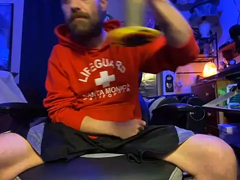 Snapshot of slutty_guy12 chatting on 03/20/25, 01:24 slutty guy12 online show from 03/20/25, 01:24